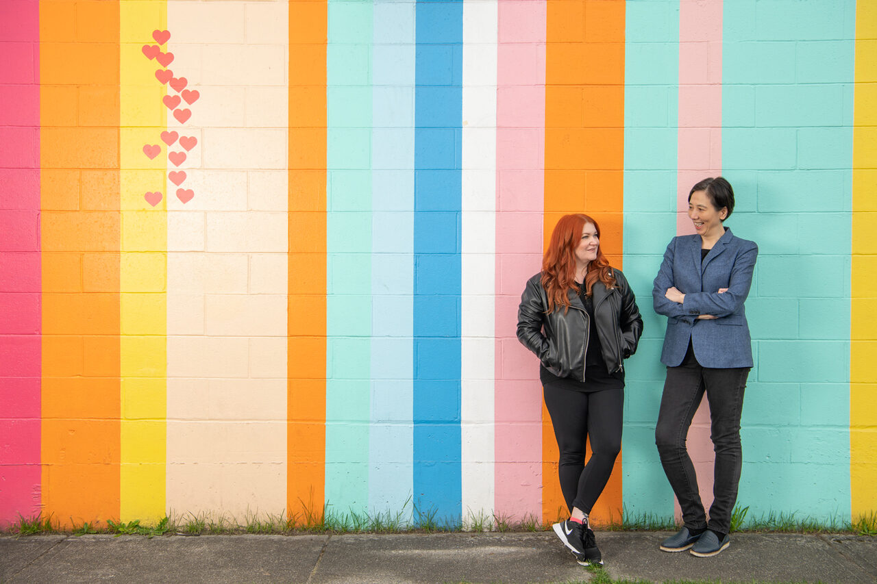 Image of Eileen Davidson and Dr. Linda Li