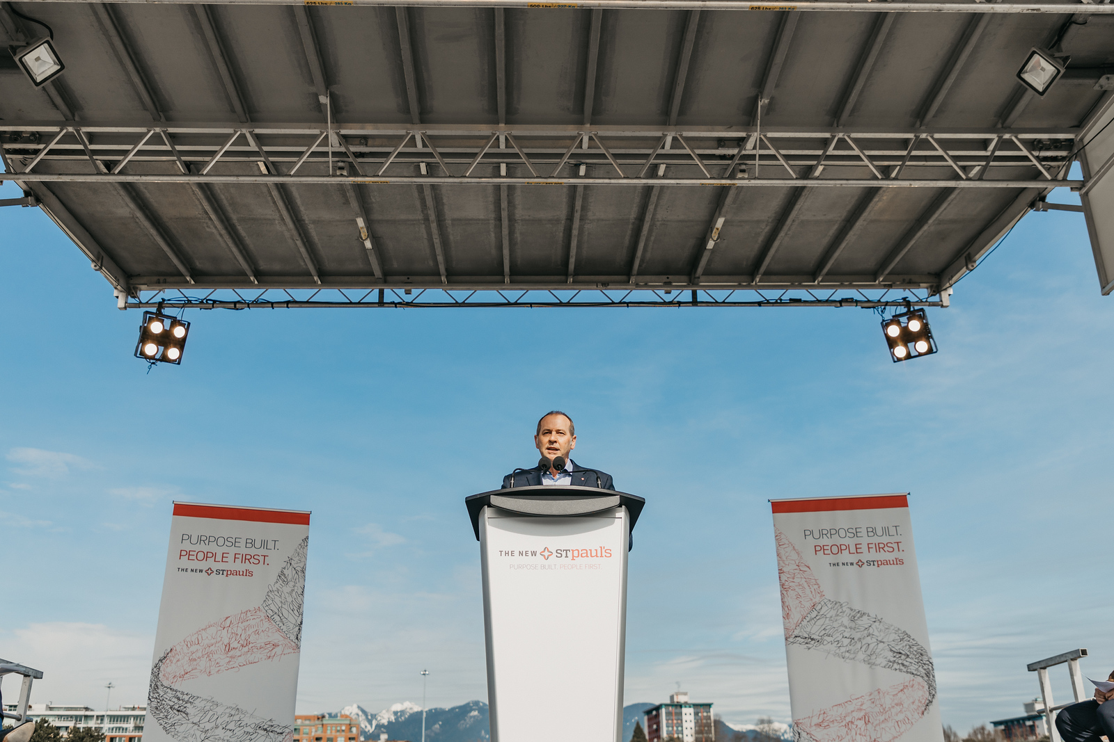 Image of Dick Vollet speaking